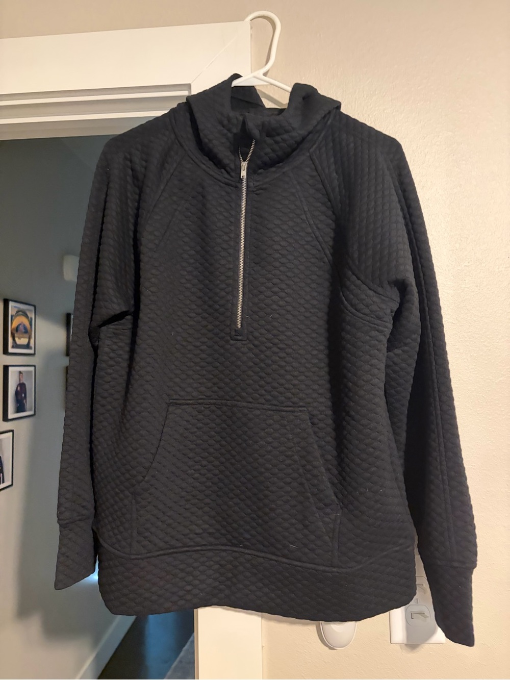 Women’s Black Quilted Half-Zip warmup suit size medium